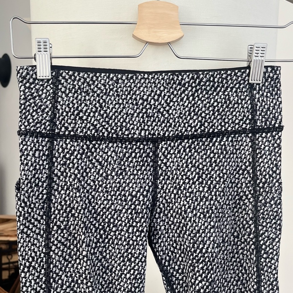 Lululemon Pace Rival Crop Tight - Picture 3 of 6